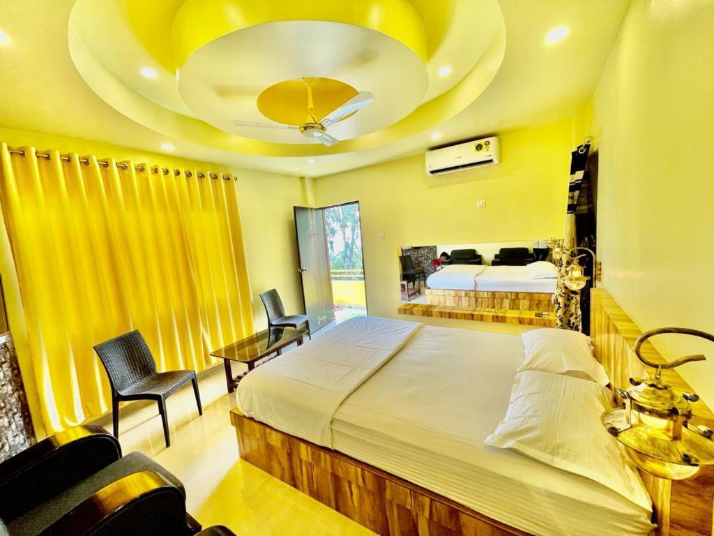 Hotel Saptarang Residency Panhala Luaran gambar