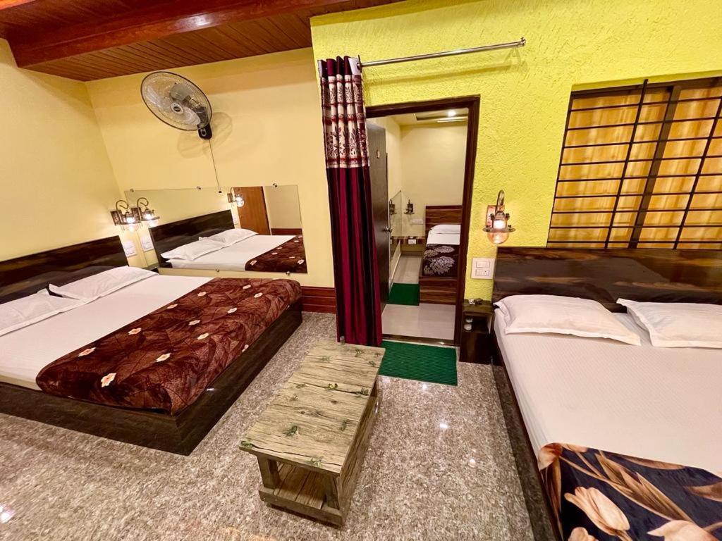 Hotel Saptarang Residency Panhala Luaran gambar