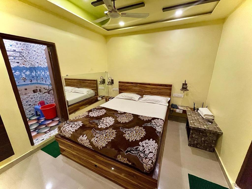 Hotel Saptarang Residency Panhala Luaran gambar