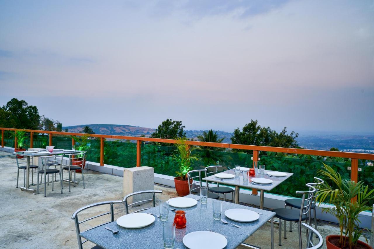 Hotel Saptarang Residency Panhala Luaran gambar
