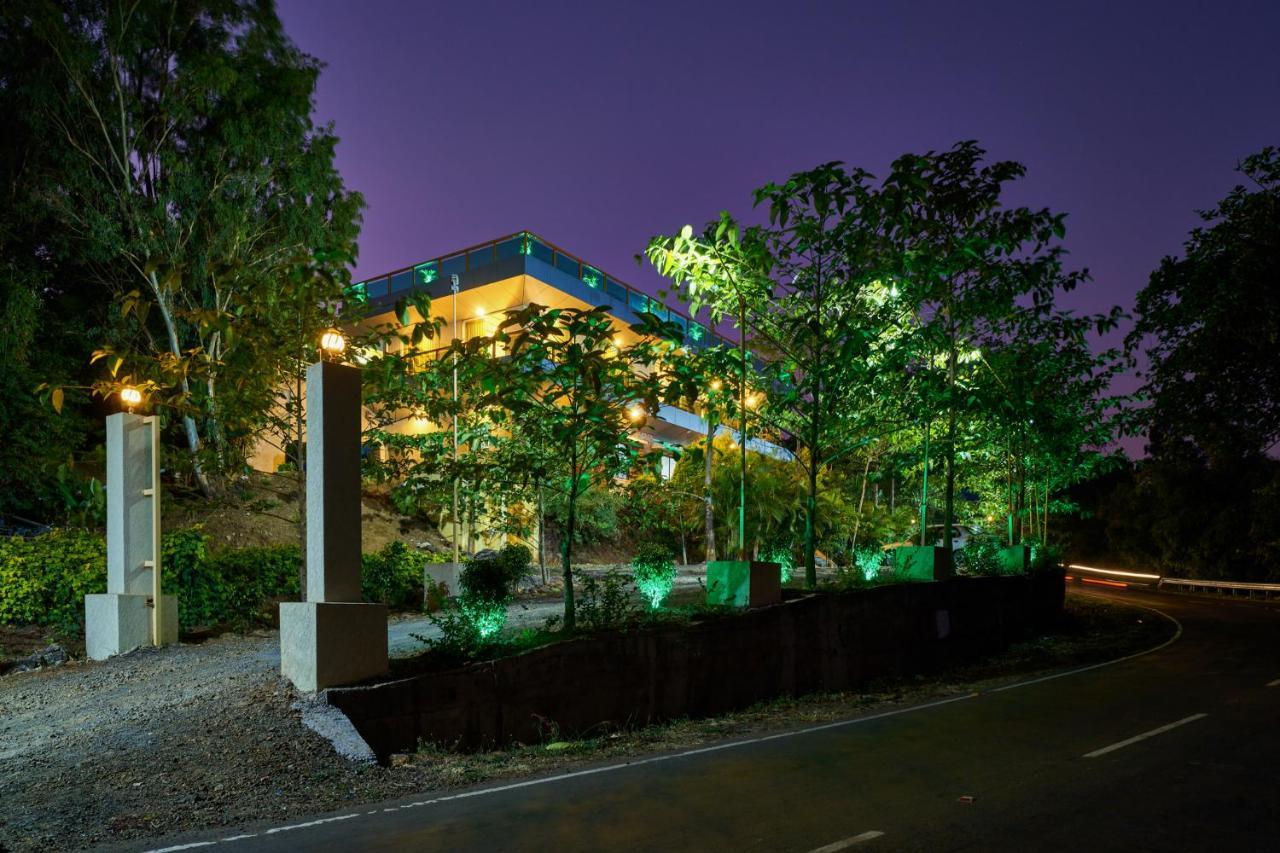 Hotel Saptarang Residency Panhala Luaran gambar