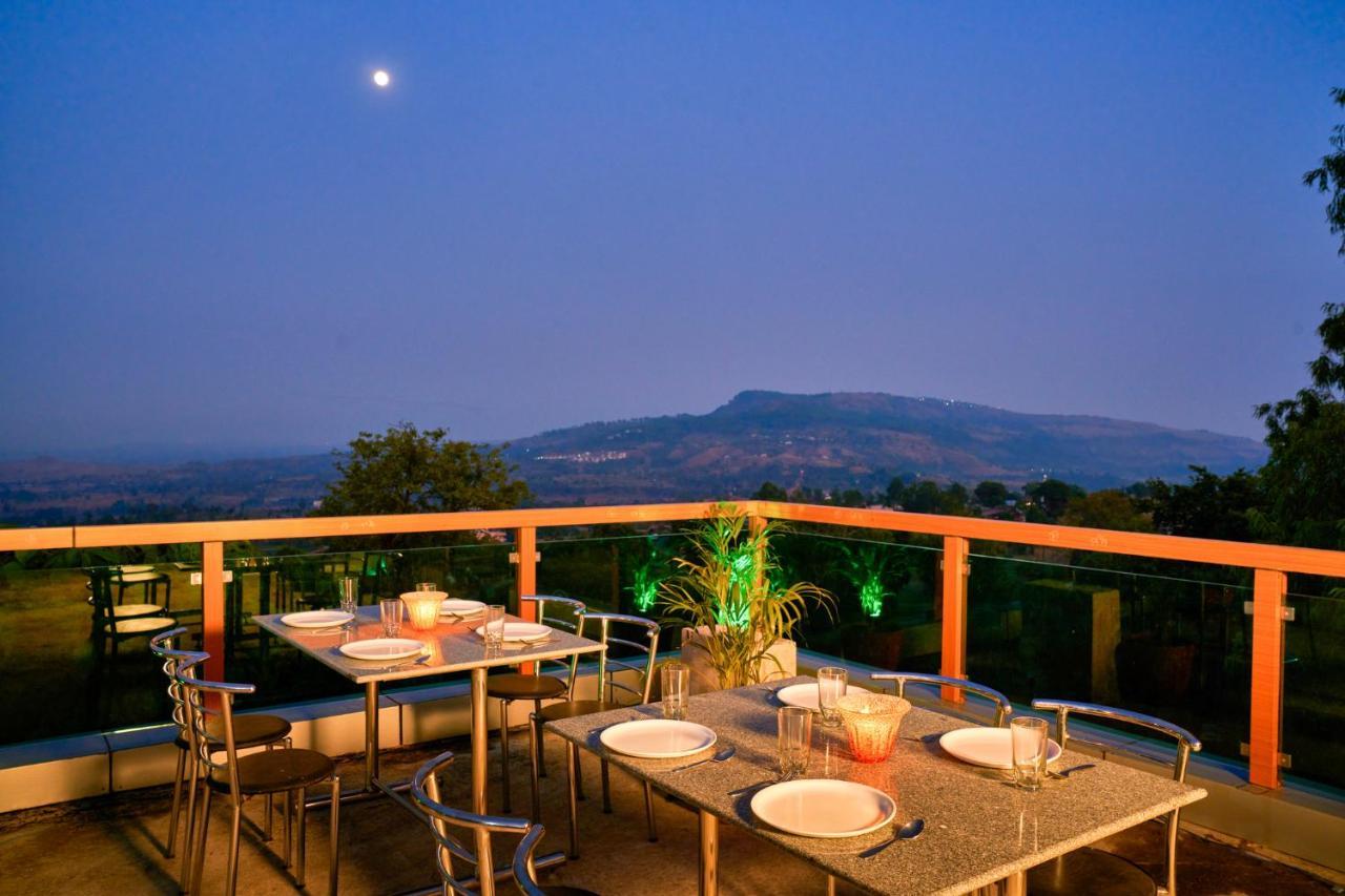 Hotel Saptarang Residency Panhala Luaran gambar