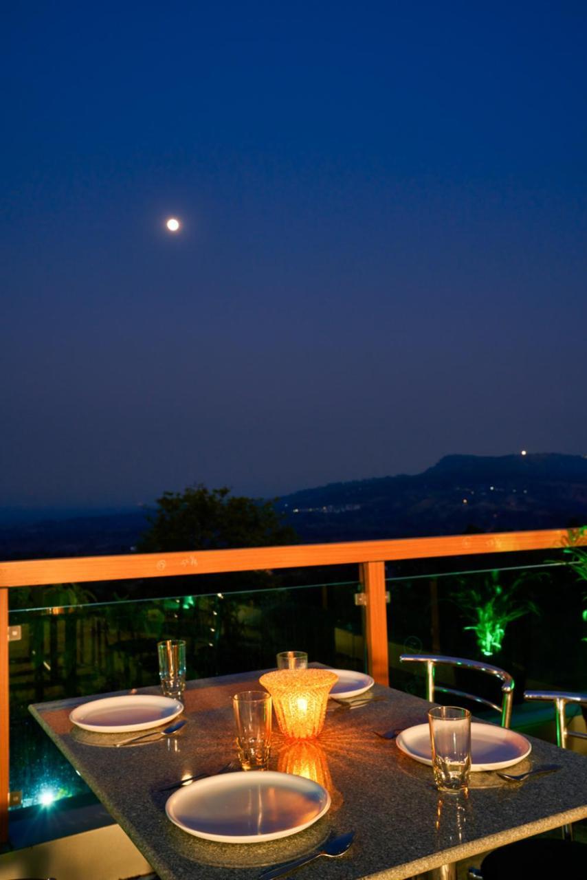 Hotel Saptarang Residency Panhala Luaran gambar