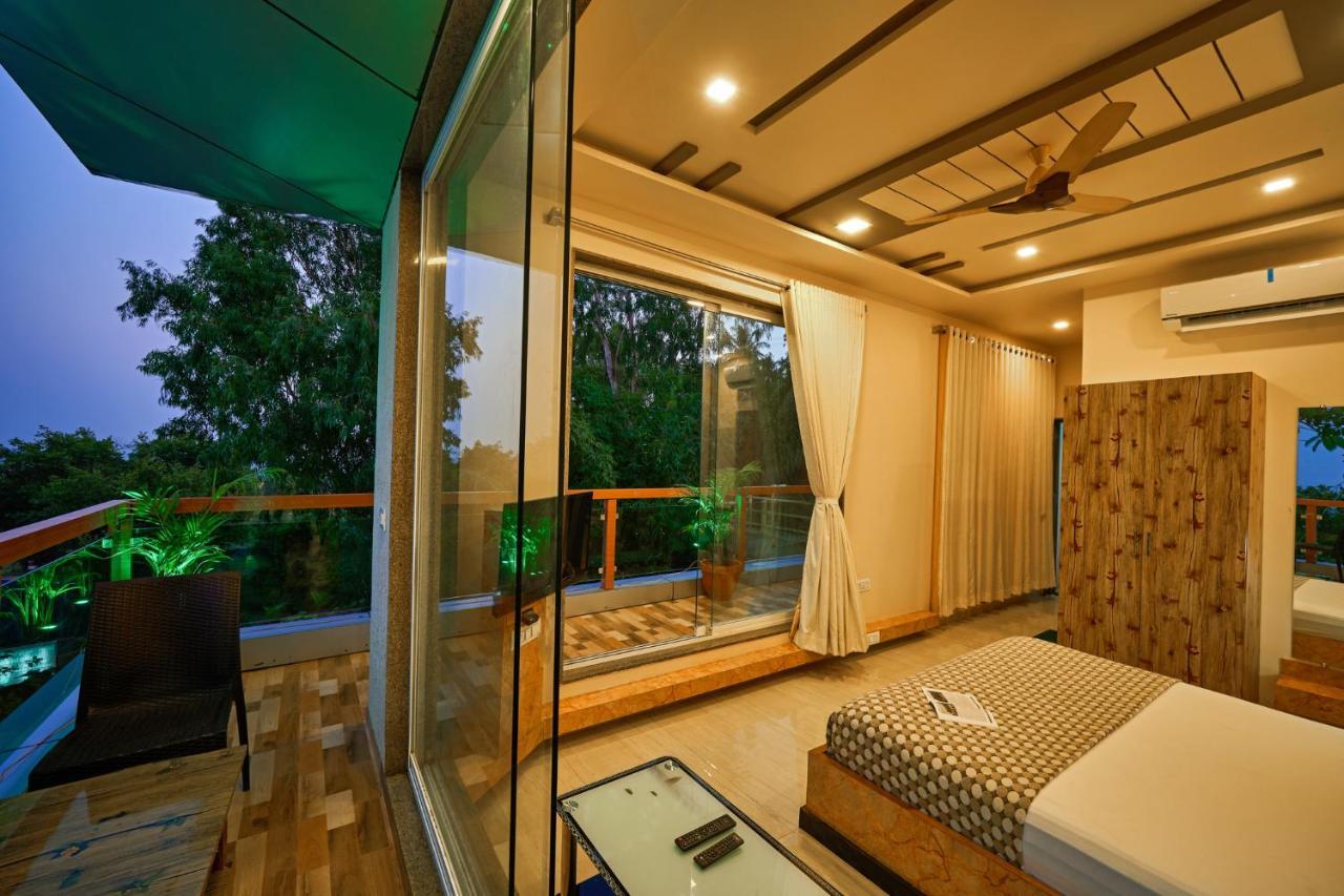 Hotel Saptarang Residency Panhala Luaran gambar